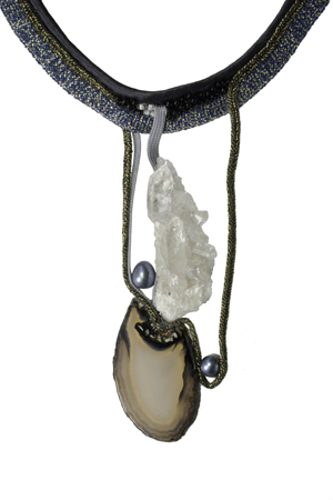 necklace: fabrics, agate, mountain crystal, freshwater pearls, glass beads